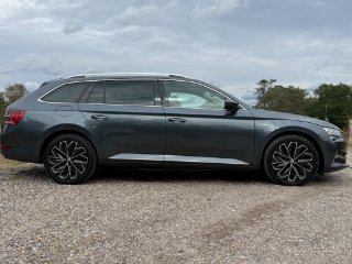/photos/10335/b0e19bb7-3d58-4519-a5ad-aa661733b395_i320x240.jpg